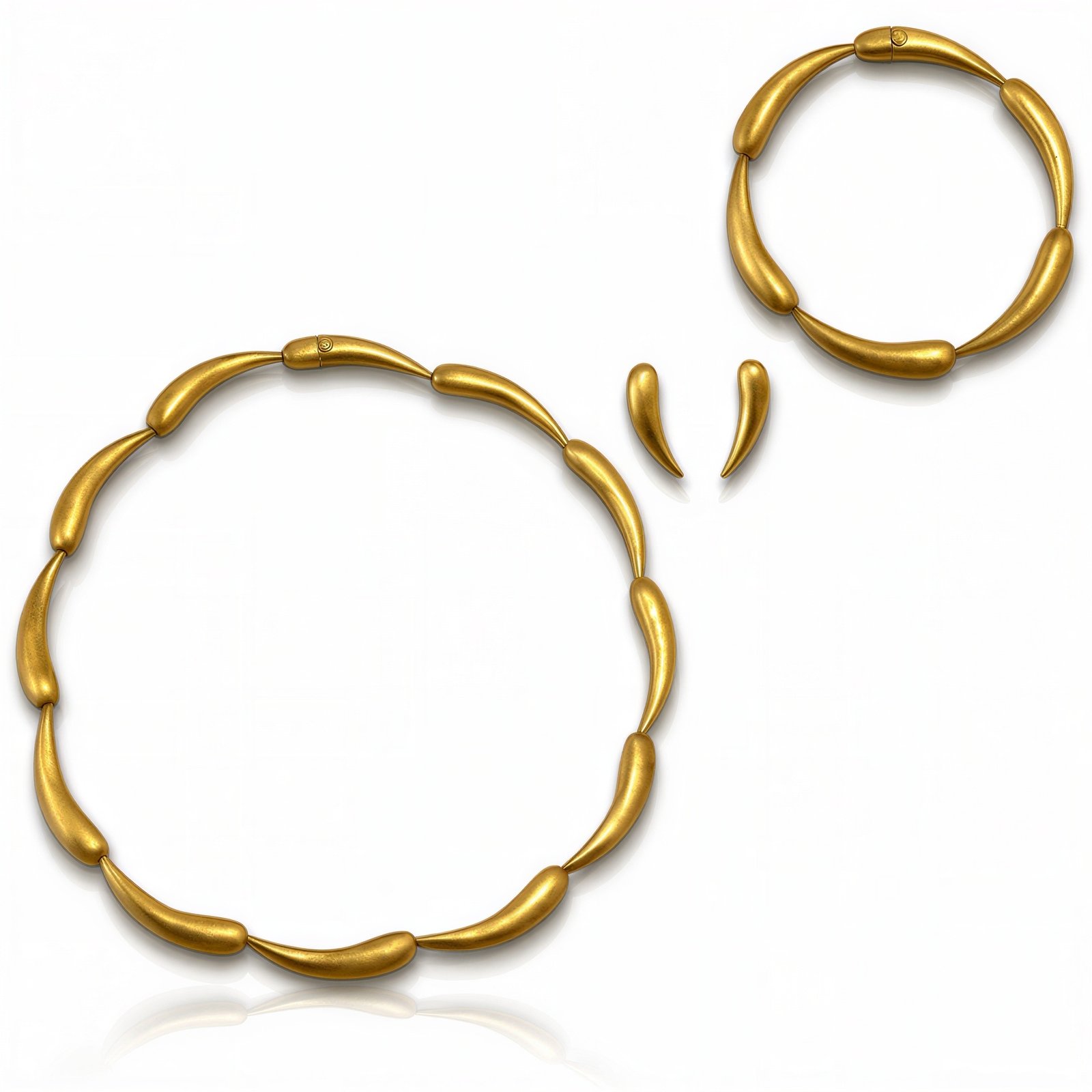 Teardrop Emblem Set Gold